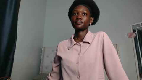 CIARA online show from November 17, 2025, 10:43 am