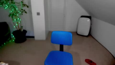 afrodisiacaly online show from December 16, 2025, 9:09 pm