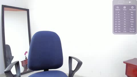 Lorena online show from December 16, 2024, 7:00 pm