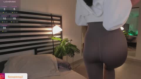 Emma online show from December 6, 2024, 8:51 pm