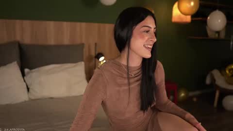 Emma online show from October 25, 2025, 10:37 pm