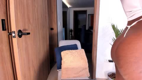 AfroditaRoy online show from November 19, 2025, 2:17 pm