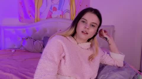 afterdarkduo online show from October 7, 2025, 9:34 pm