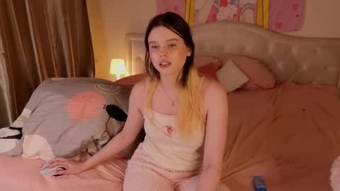 afterdarkduo online show from October 15, 2025, 6:35 am