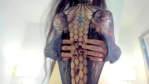 agartha_velvet online show from May 12, 2026, 3:58 am