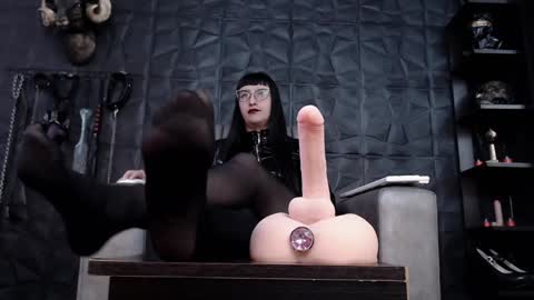 Snapshot of agata_darkness chatting on January 6, 2025, 5:06 pm Miss Agata online show from January 6, 2025, 5:06 pm