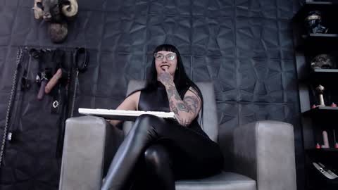 Snapshot of agata_darkness chatting on January 11, 2025, 3:31 pm Miss Agata online show from January 11, 2025, 3:31 pm