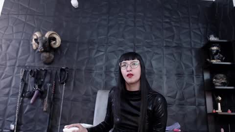 Snapshot of agata_darkness chatting on January 27, 2025, 6:09 pm Miss Agata online show from January 27, 2025, 6:09 pm