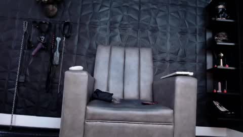 Snapshot of agata_darkness chatting on February 22, 2025, 1:35 pm Miss Agata online show from February 22, 2025, 1:35 pm