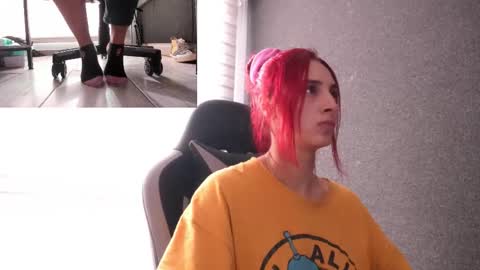 Snapshot of agatacollinsss chatting on January 18, 2026, 12:53 pm Agata Collinss online show from January 18, 2026, 12:53 pm