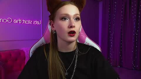 AgataFoxley online show from June 6, 2026, 6:34 pm