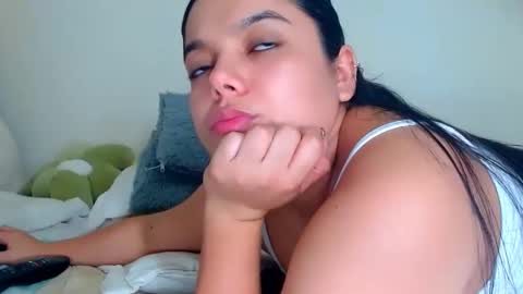 Snapshot of agatha_frank04 chatting on May 15, 2026, 11:34 pm Agatha online show from May 15, 2026, 11:34 pm