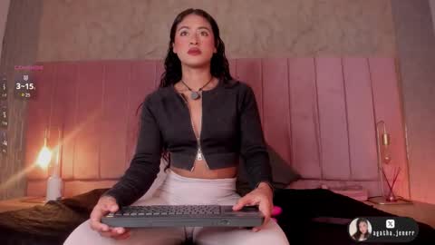 agatha_jener online show from January 19, 2026, 11:25 am