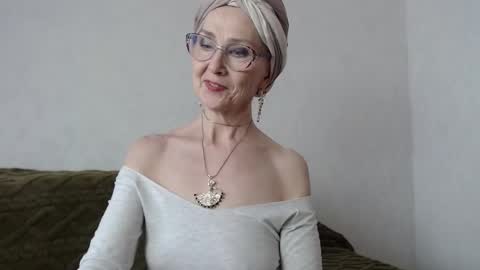 Agatha online show from February 26, 2025, 6:58 am