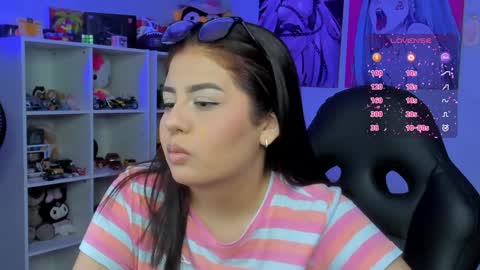 Cat online show from December 23, 2024, 7:17 am