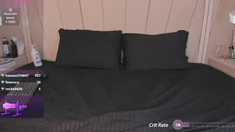 Agatha Steel online show from March 11, 2025, 10:42 pm