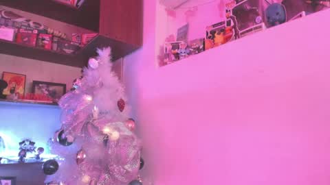 Camila     2 online show from December 11, 2024, 10:14 am