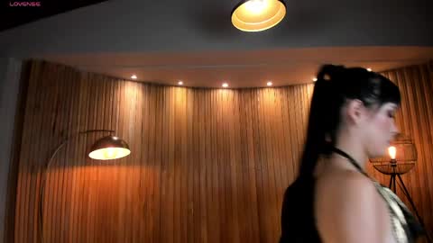 Snapshot of agathakondo chatting on May 16, 2026, 9:57 pm Agatha online show from May 16, 2026, 9:57 pm