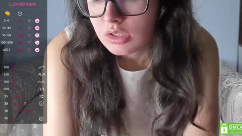 Snapshot of agattasmith chatting on March 4, 2025, 5:45 pm AgattaSmith online show from March 4, 2025, 5:45 pm