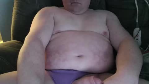 ageezy900503 online show from April 13, 2026, 3:56 am