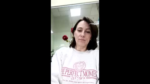 agnes_22sweet online show from April 29, 2026, 12:31 pm