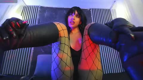 agnes_jones online show from February 12, 2025, 9:11 pm