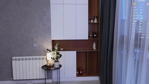 agnessi_ online show from December 8, 2024, 6:11 am