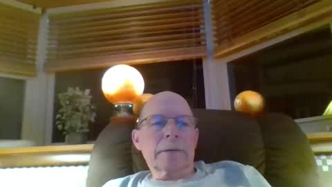 aguynrkfrd online show from April 13, 2026, 9:15 am