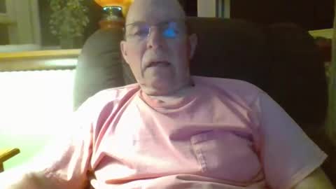 Snapshot of aguynrkfrd chatting on May 19, 2026, 9:15 am aguynrkfrd online show from May 19, 2026, 9:15 am