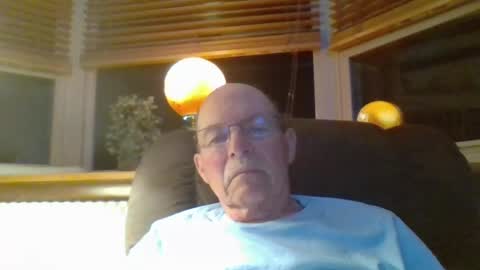 Snapshot of aguynrkfrd chatting on June 13, 2026, 9:07 am aguynrkfrd online show from June 13, 2026, 9:07 am