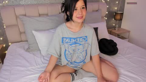 Ahmara  online show from January 14, 2025, 2:32 pm