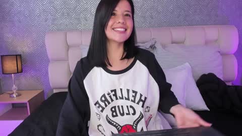 Ahmara  online show from January 27, 2025, 5:48 pm