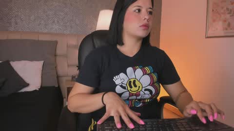 Ahmara  online show from April 8, 2026, 10:15 am