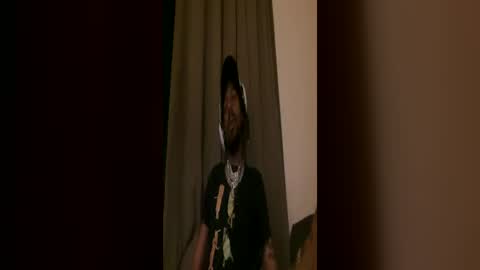 Snapshot of ahilmonk chatting on June 16, 2026, 5:21 am ahilmonk online show from June 16, 2026, 5:21 am