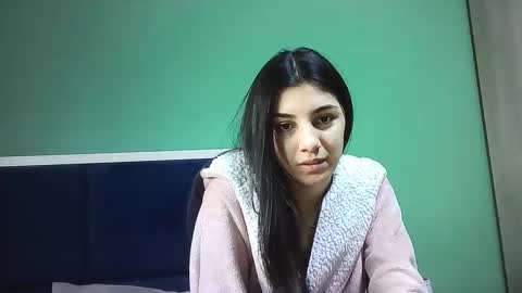 Selena online show from January 6, 2025, 8:57 am