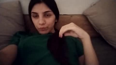 Selena online show from September 14, 2025, 6:18 pm