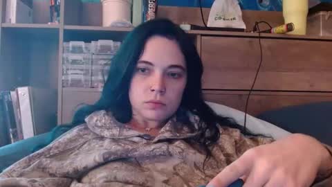 Snapshot of ahungkittykat chatting on March 23, 2026, 12:09 pm Kat online show from March 23, 2026, 12:09 pm