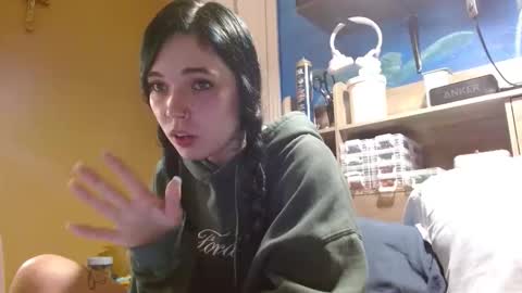 Snapshot of ahungkittykat chatting on March 24, 2026, 12:48 am Kat online show from March 24, 2026, 12:48 am