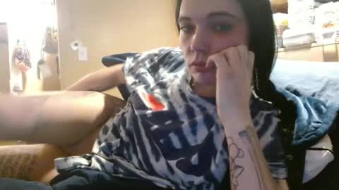 Snapshot of ahungkittykat chatting on March 29, 2026, 10:10 pm Kat online show from March 29, 2026, 10:10 pm