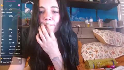 Snapshot of ahungkittykat chatting on May 8, 2026, 1:05 pm Kat online show from May 8, 2026, 1:05 pm