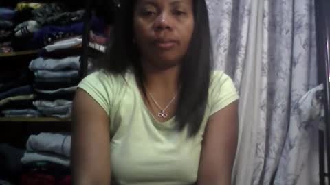 Snapshot of aicha_boobs chatting on September 12, 2025, 12:00 am Aicha boobs online show from September 12, 2025, 12:00 am