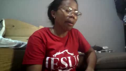 Snapshot of aicha_boobs chatting on October 21, 2025, 6:41 pm Aicha boobs online show from October 21, 2025, 6:41 pm