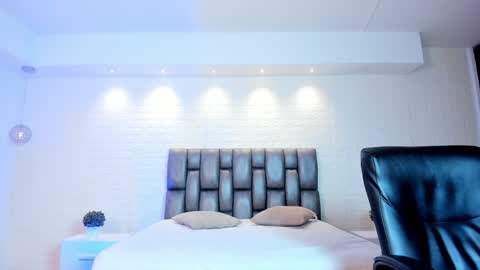 aidajoness online show from April 2, 2026, 11:52 am