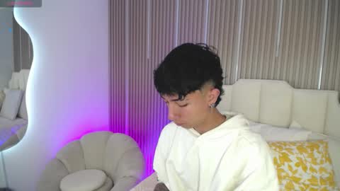 Aiden online show from February 26, 2026, 12:26 pm