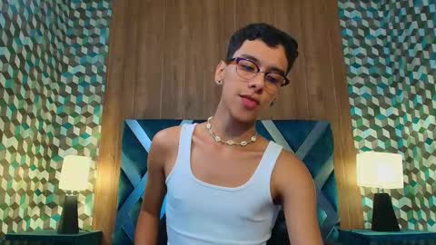 aiden_royce online show from September 20, 2025, 10:33 pm