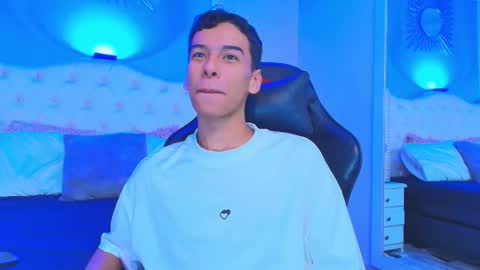 aiden_royce online show from September 28, 2025, 6:30 am