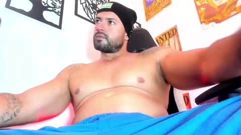 Aiden Brites online show from October 29, 2025, 2:14 am