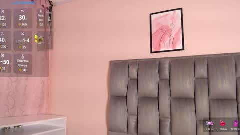 Ailyn online show from November 11, 2025, 10:43 pm