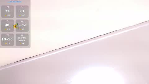 Ailyn online show from November 14, 2025, 9:24 pm