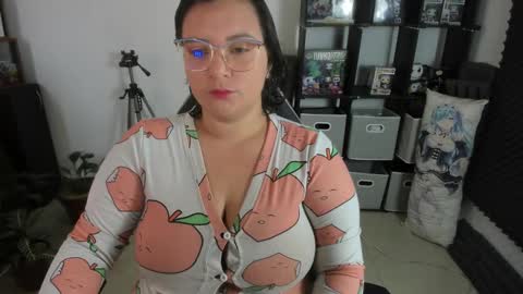 Catalina online show from December 22, 2024, 12:27 pm